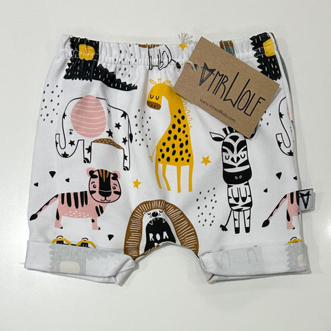 SALE - Fun Animals on white - Short