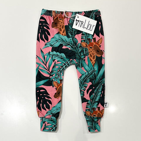 SALE - Baby Legging - Giraffes in Palms